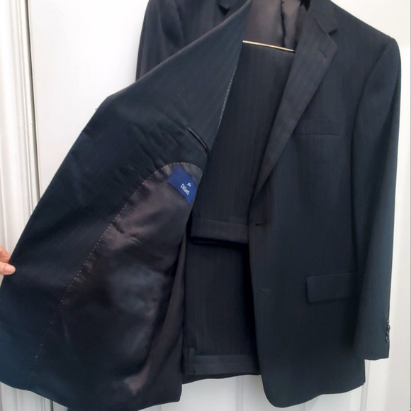 Hart Schaffner Marx Chicago Pinstripe Black Men's Suit Jacket: 44R Pants: 36 - Picture 14 of 16